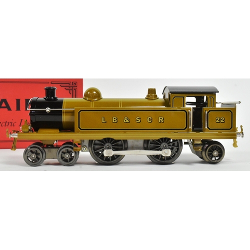 20 - Model Railway - a vintage Ace Trains O gauge trainset electric locomotive, no. E/2LBSCR 4-4-2 in oli... 