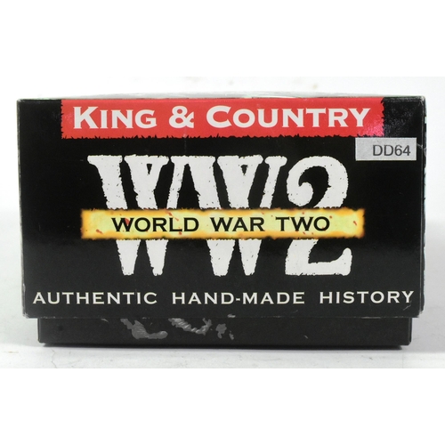 245 - King & Country - x4 original hand painted 1/30 scale British ' Tommie ' soldier figurines. Highly de... 