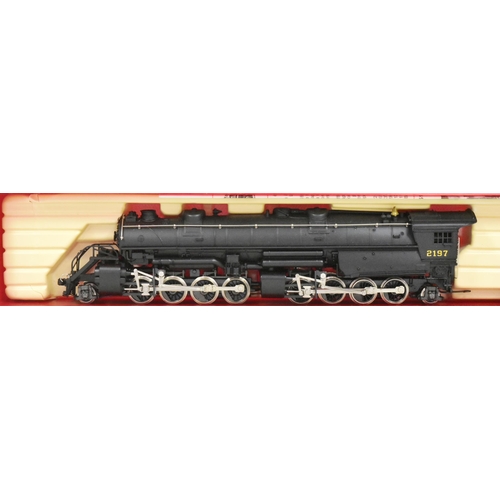 274 - Model Railway - an original Rivarossi (Italy) HO / OO gauge model railway trainset locomotive engine... 