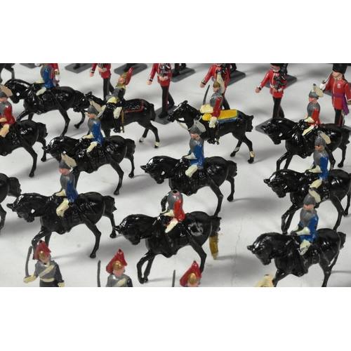 300 - Toy Soldiers - a collection of assorted toy soldiers to include vintage Britains lead figures of Bri... 