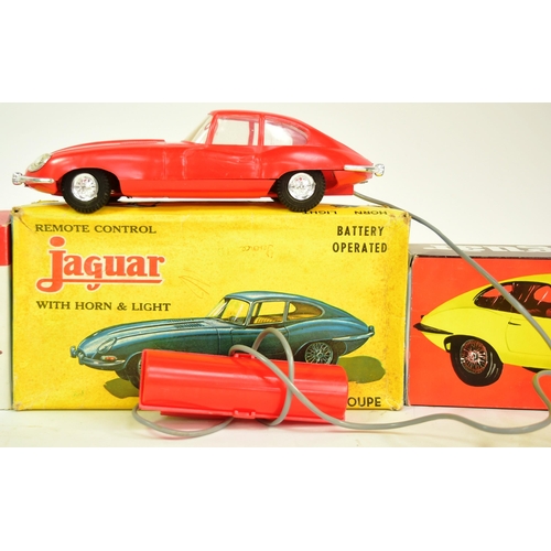 361 - A collection of x5 assorted model cars of Jaguar interest to include; x2 battery operated remote con... 