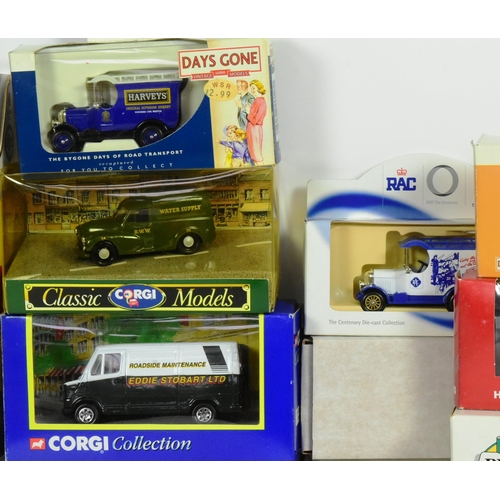 377 - Diecast - a collection of assorted diecast models of various scales and makers to include; Corgi Fig... 