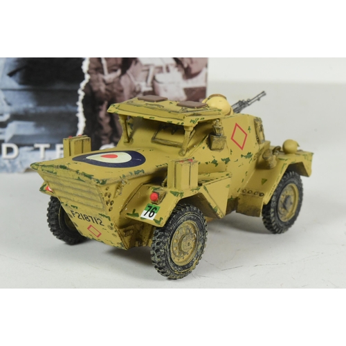 386 - King & Country - an original King & Country 1/30 scale hand painted model No. EA066 Desert Dingo. Hi... 