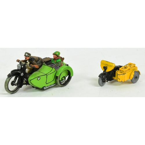 399 - Diecast - a collection of vintage motorcycle models to include a believed 1950s Benbros RAC motorcyc... 