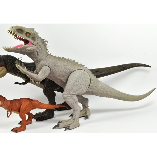 464 - Jurassic Park - x3 dinosaur action figures relating to Jurassic World, Fallen Kingdom. Believed to b... 