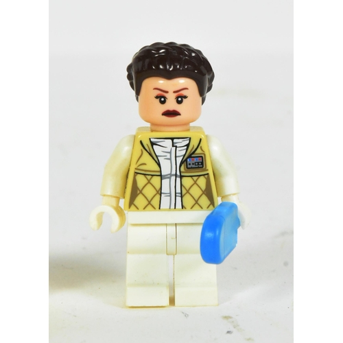 469 - Lego - a collection of x5 Lego Star Wars figures comprising; Padme Amidala - Geonosis Arena, Princes... 