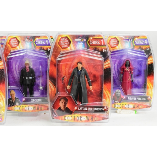 477 - Doctor Who - Character Options - a collection of x10 Dr Who carded action figures, mostly Series 4. ... 