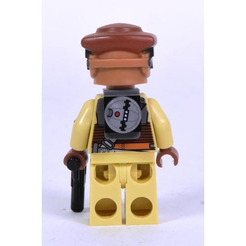 495 - Lego - an original Lego Star Wars minifigure Princess Leia Boushh disguise from set 6516 Jabba's Pal... 