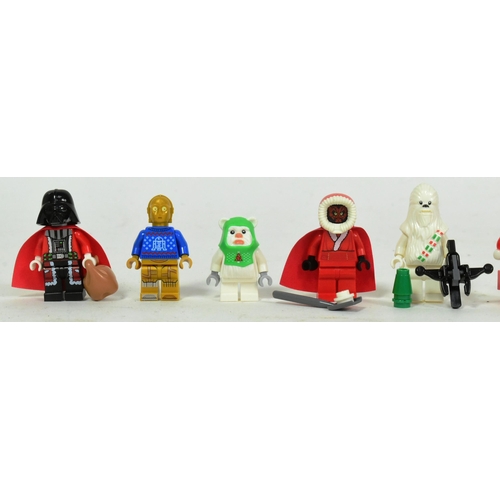 507 - Lego - a collection of x13 Lego Star Wars minifigures comprising; Santa Darth Maul, Santa Yoda, R2-D... 