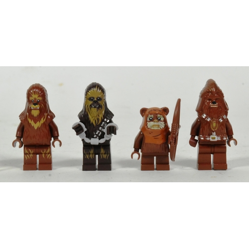 512 - Lego - a collection of x11 original Lego Star Wars minifigures to include; Wookie, Wookie Warrior, C... 