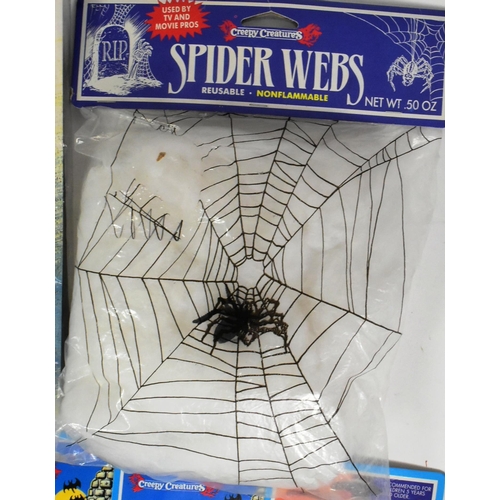 561 - A collection of vintage 1980s Halloween fancy dress costume ' rack pack ' items to include Spiders W... 