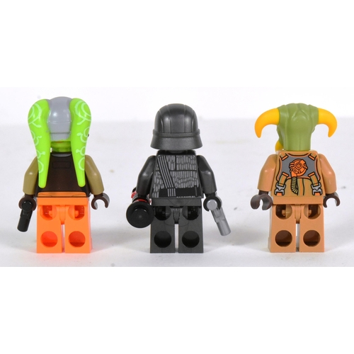 616 - Lego - x3 original Lego Star Wars minifigures comprising; Hera Syndulla, Knight of Ren and Boolio.