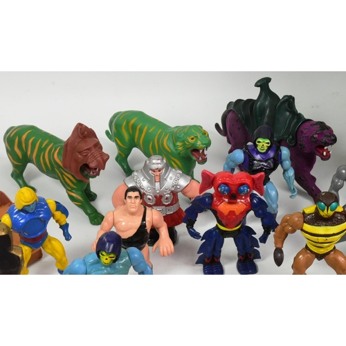 620 - Masters of the Universe - a collection of vintage 1980s Mattel made He-Man MOTU Masters of the Unive... 