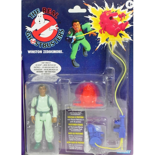 656 - The Real Ghostbusters - Kenner - a collection of 2021 Hasbro / Kenner re-issue action figures and Ec... 