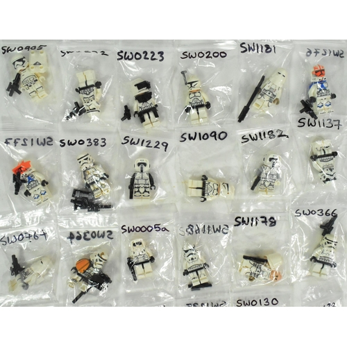 670 - Lego - a collection of x66 original Lego Star Wars minifigures to include; Sandtrooper, Clone Troope... 