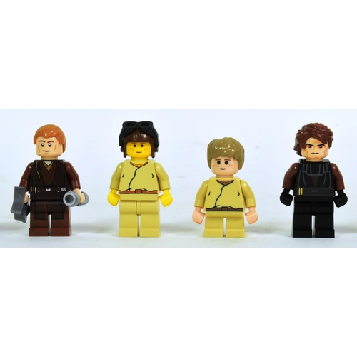 672 - Lego - a collection of x12 original Lego Star Wars Anakin Skywalker minifigures.