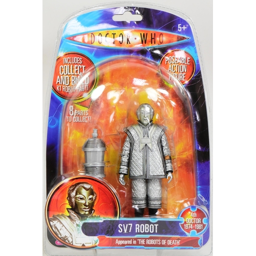 746 - Doctor Who - Character Options - x2 ' Robots Of Death ' Fourth Dr boxed action figures ' D84 Robot '... 