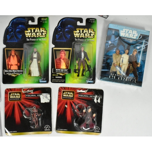 777 - Star Wars - a collection of assorted 1990s / 2000s Star Wars action figures and merchandise to inclu... 