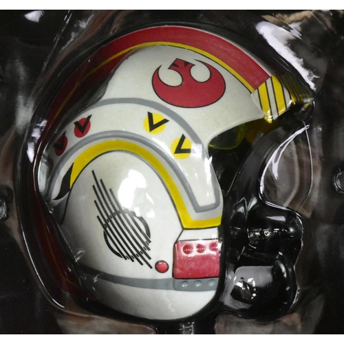 861 - Star Wars - Master Replicas - 2007 Star Wars 30th Anniversary 'Luke Skywalker X-Wing Helmet Scaled R... 