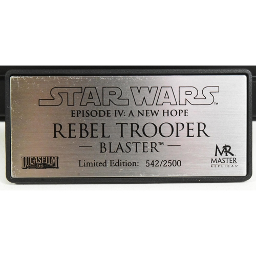 888 - Star Wars - Master Replicas - Limited Edition Rebel Trooper Blaster from A New Hope (1977) 1/1 scale... 