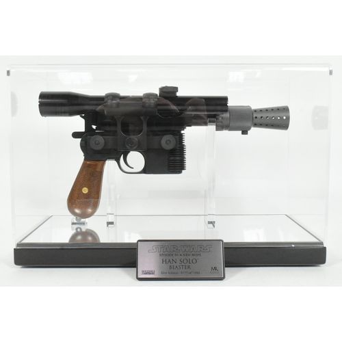 900 - Star Wars - Master Replicas - Elite Edition ' Han Solo Blaster ' from A New Hope (1977) 1/1 scale pr... 