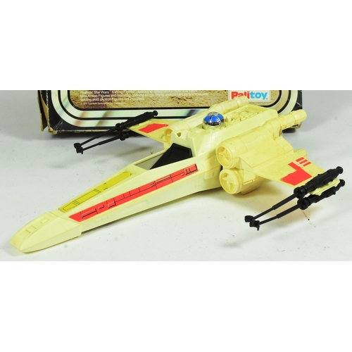 901 - Star Wars - an original vintage 1977 Palitoy made 'first issue' ' X-Wing Fighter ' action figure pla... 