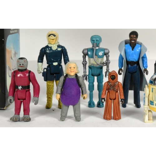 909 - Star Wars - a collection of original vintage action figures and a boxed Palitoy MTV-7 minirig playse... 