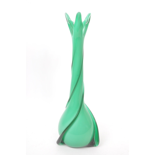 17 - Cristalleria Fratelli Betti - A vintage mid 20th century designer studio art glass vase. Having a fo... 