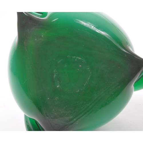 17 - Cristalleria Fratelli Betti - A vintage mid 20th century designer studio art glass vase. Having a fo... 