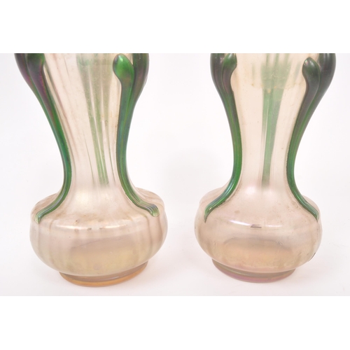 4 - Kralik - A pair of early 20th Century Czech Bohemian Art Nouveau studio art glass Loetz type vases. ... 