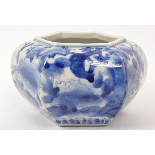 52 - Early 20th century blue and white porcelain china Chinese planter / water bowl / pot. Hexagonal shap... 