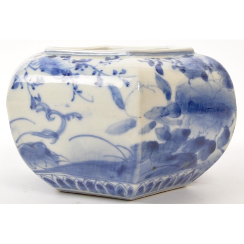 52 - Early 20th century blue and white porcelain china Chinese planter / water bowl / pot. Hexagonal shap... 