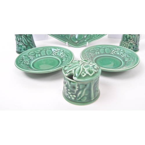6 - Royal Worcester - Crown Ware - A collection of vintage 20th century green ceramic table / kitchen wa... 