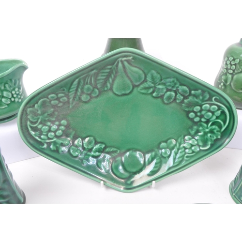 6 - Royal Worcester - Crown Ware - A collection of vintage 20th century green ceramic table / kitchen wa... 