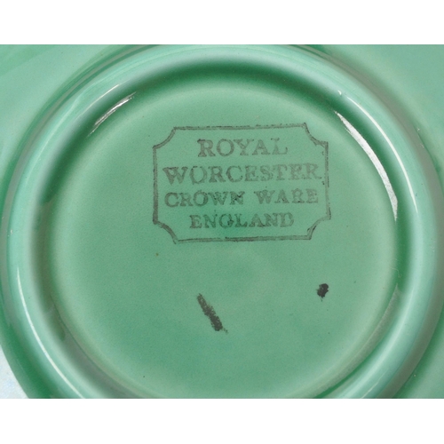 6 - Royal Worcester - Crown Ware - A collection of vintage 20th century green ceramic table / kitchen wa... 