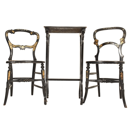 517 - An assortment of Victorian 19th century black lacquered chinoiserie furniture items. The lot to incl... 