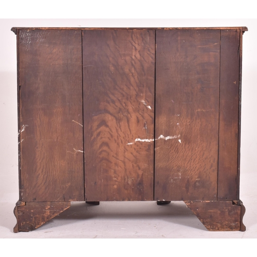 540 - A George III late 18th century mahogany & cross-banded top kneehole writing desk. The desk having a ... 