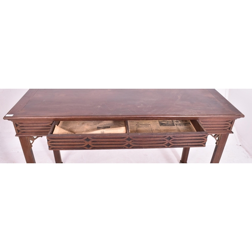 542 - A Chinese Chippendale style 19th century mahogany serving table. The table having a rectangular stra... 