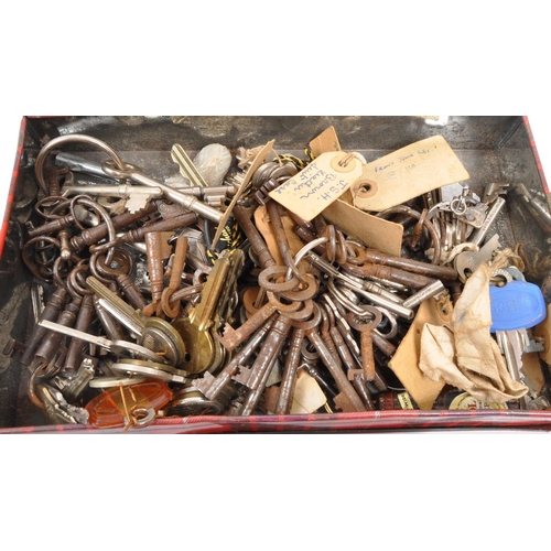 214 - A large collection of 20th century keys and locks. The collection including examples from Squire, Er... 