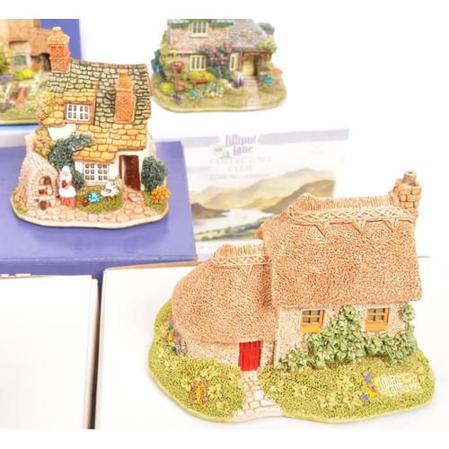 220 - Lilliput Lane - A collection of seventeen 20th Century Lilliput Lane cottage model figures all in or... 