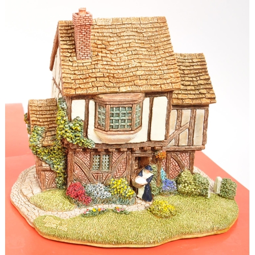 225 - Lilliput Lane - A collection of seven 20th Century Lilliput Lane cottage model figures all in origin... 