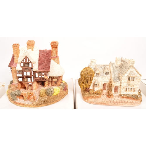 229 - Lilliput Lane - A collection of six 20th Century Lilliput Lane cottage model figures all in original... 