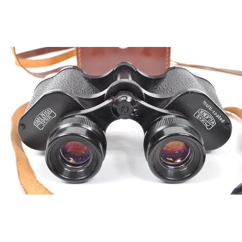 230 - Carl Zeiss for Jena - A pair of vintage mid Century Carl Zeiss Jenoptem binoculars presented in orig... 