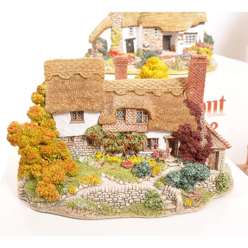 231 - Lilliput Lane - A collection of six 20th Century Lilliput Lane cottage model figures all in original... 