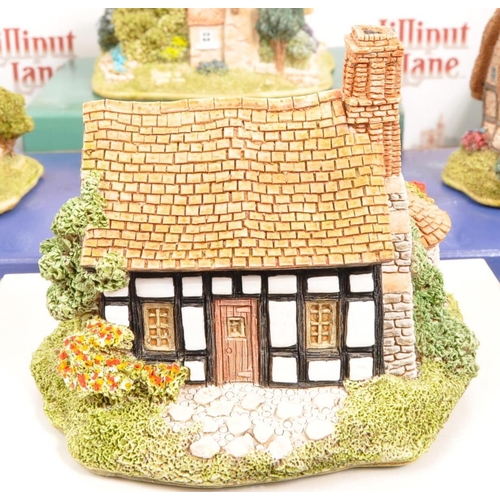 234 - Lilliput Lane - A collection of ten small Lilliput Lane cottage model figures all in original boxes,... 