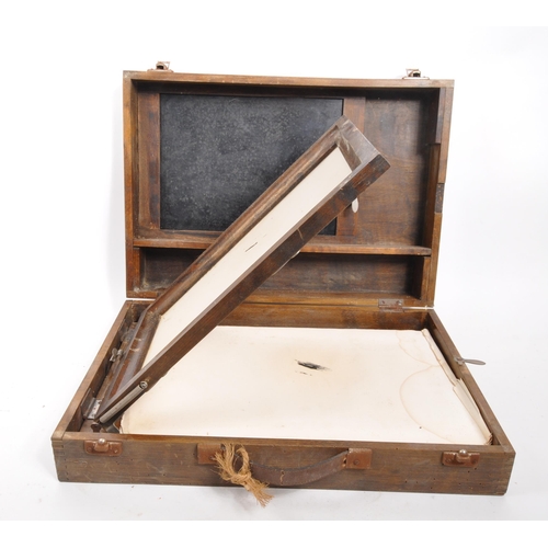 277 - A vintage 20th century ink press kit machine. In an oak body with hinged spring loaded board, metal ... 