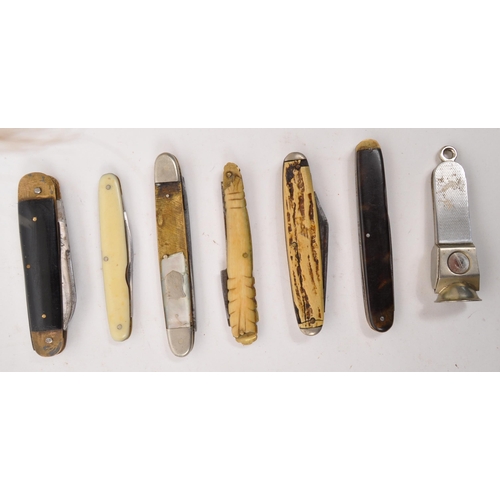 280 - A collection of pen / pocket knives to include examples with tortoiseshell handle, mother of pearl h... 