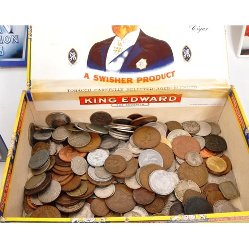 538 - Numismatic Interest - A large collection of British and Foreign 19th and 20th century coins. The col... 