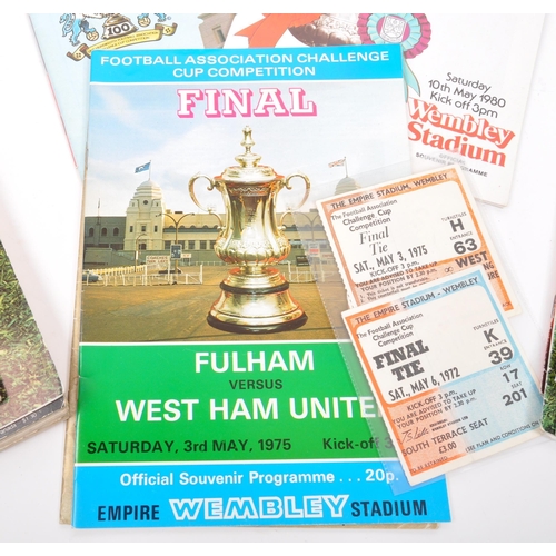 539 - FA Cup - Sporting Interest - A large collection of 20th century FA Cup football programmes. The coll... 