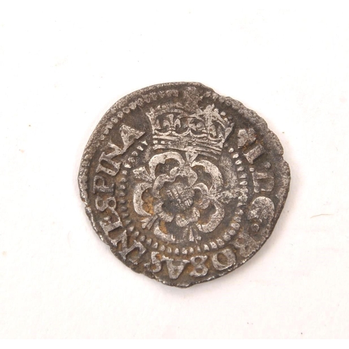 548 - Two early 17th century British silver half groat coins, alongside a Richard II half penny. The colle... 